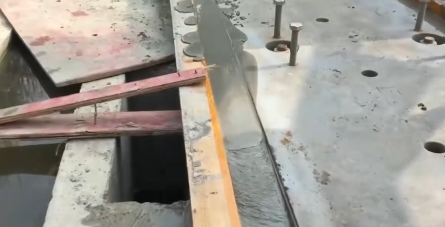 陕西水泥路面修补料，西安水泥路面修复料金卓宝新型建材 187 9149 0811